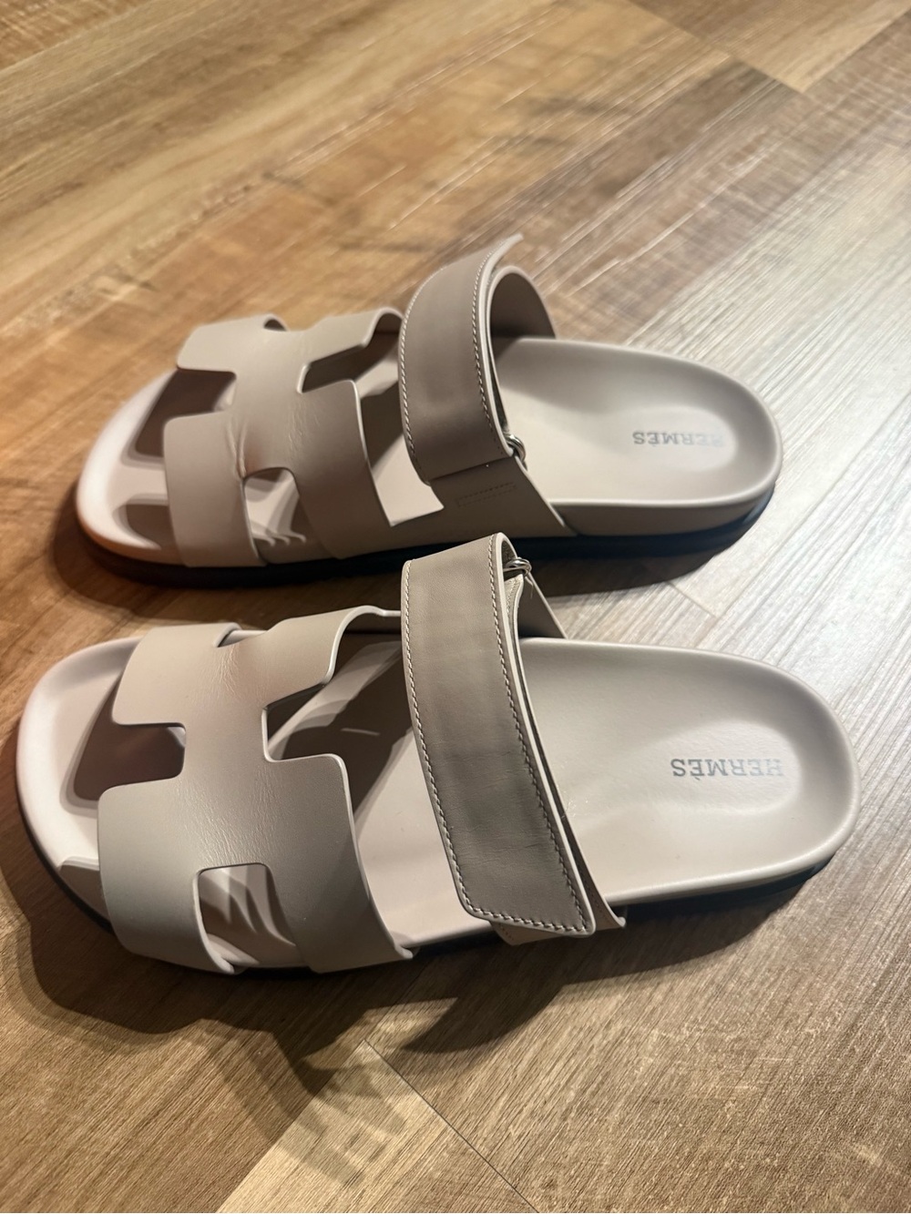 Hermes Chypre Sandals - Picture 4 of 8